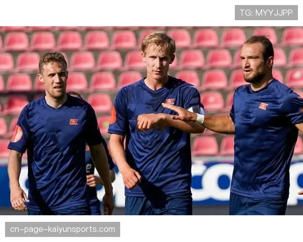 维拉双线作战消耗明显 阵容深度不足制约联赛冲刺